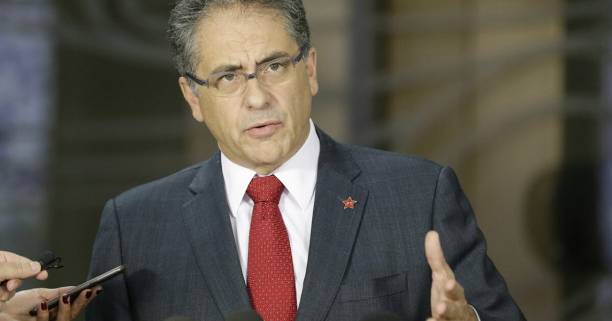 Zarattini: Bolsonaro quer tirar mais direitos do povo