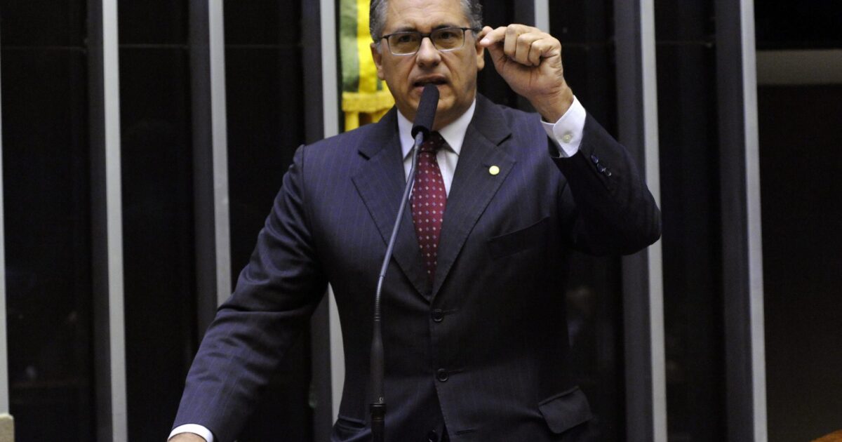 Zarattini propõe Sessão Solene em memória das vítimas do atentado em Suzano