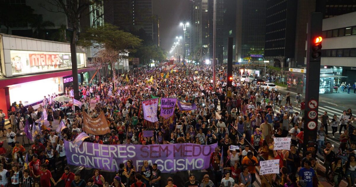 Vox mostra desaprovação ao governo e insatisfação de 70% com o país