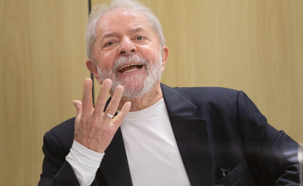 ‘Se o Lula preso incomoda muita gente, solto, vou incomodar muito mais’