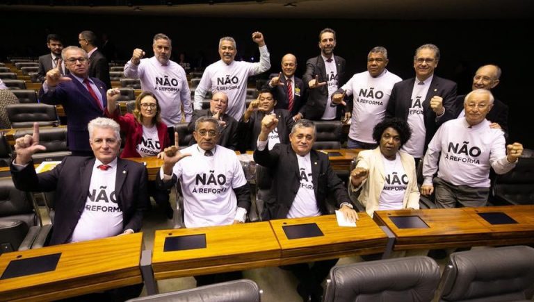 Reforma da Previdência vai aumentar desigualdades, alerta Zarattini