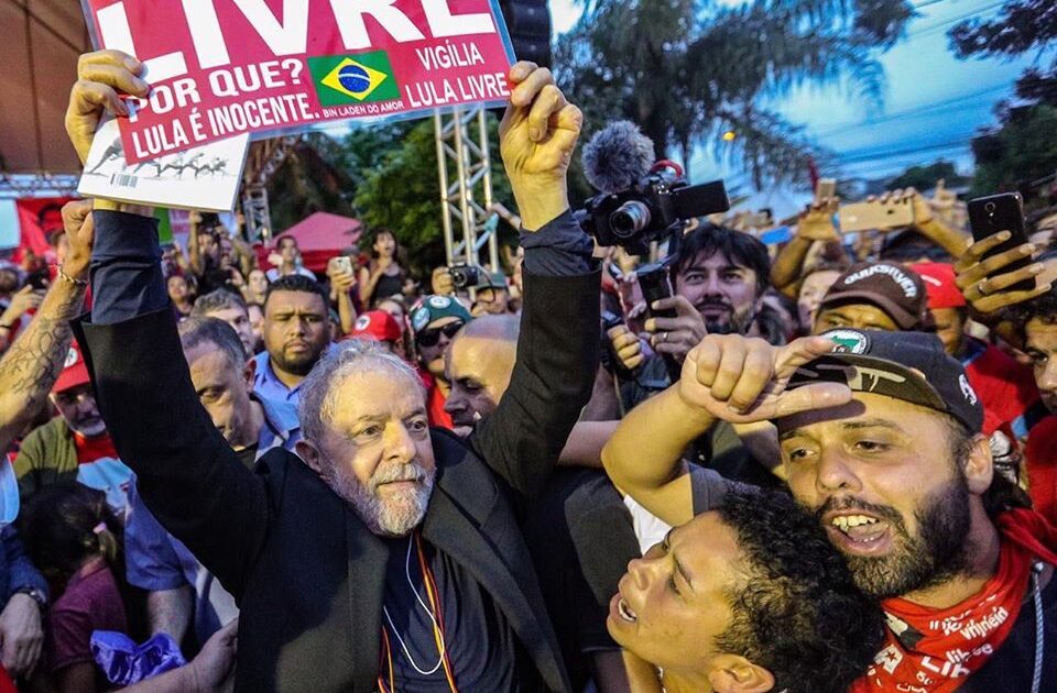 Ao vivo| Acompanhe mobilização em São Bernardo; Lula Discursa às 15h
