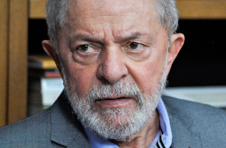 Lula: “O Brasil é uma nau sem rumo”