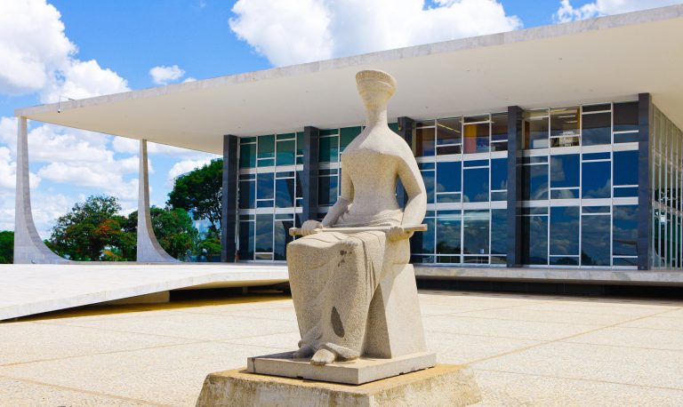 Carta em defesa do Judiciário, da separação e harmonia entre os poderes e da Democracia.