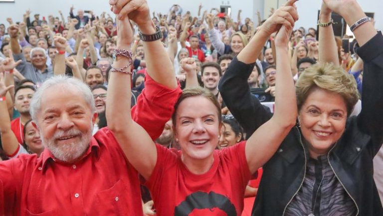Lula, Dilma e Gleisi apontam: povo precisa ser a prioridade