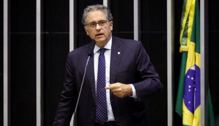 Zarattini: “Bolsonaro precisa ser responsabilizado pelas suas ações genocidas”