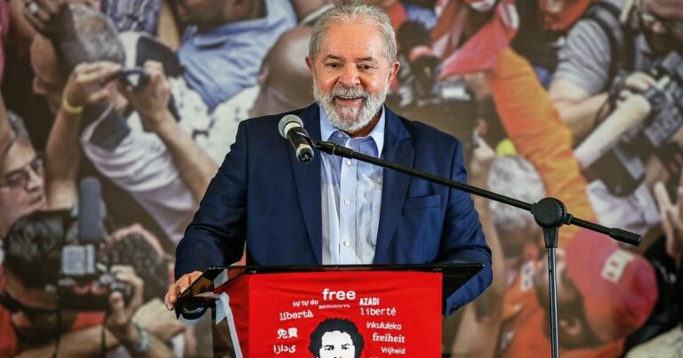 Lula chega em Brasília tentando convencer oposição a se unir por Auxílio Emergencial de R$ 600