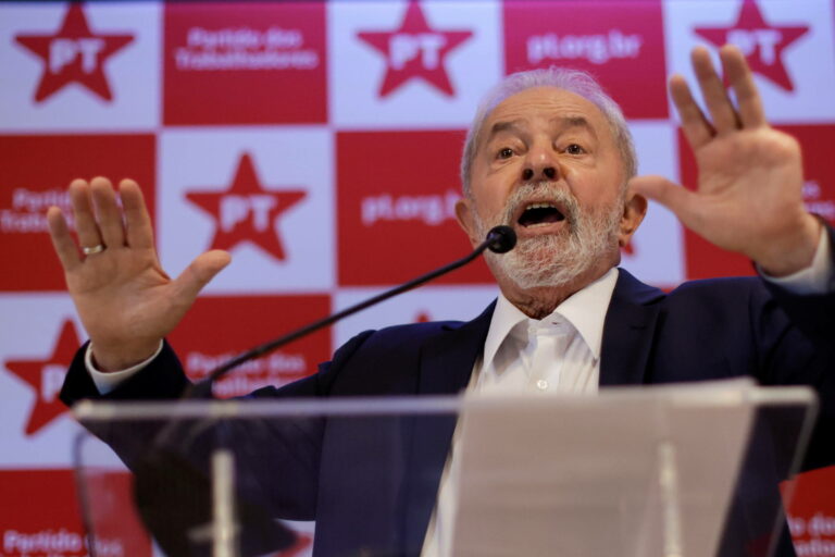 Lula: “Só um Estado forte é capaz de acabar com a miséria neste País”