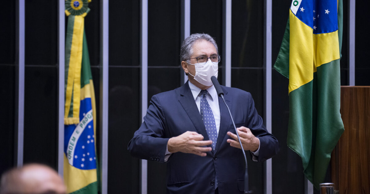 “Auxílio Brasil é um programa eleitoreiro”, denuncia Zarattini