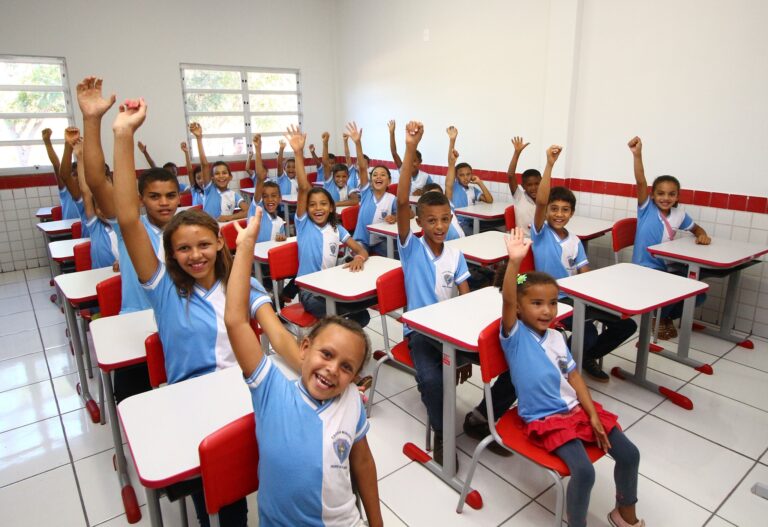 Lula: Educação e ciência para reconstruir o Brasil