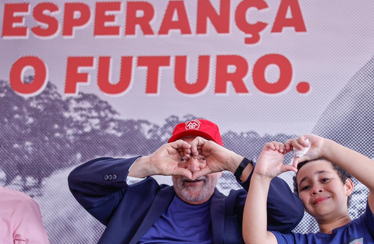 PT, PCdoB e PV registram a Federação Brasil da Esperança