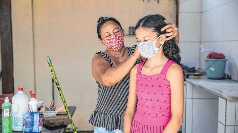 Efeito Bolsonaro: 75% não comprarão presente do Dia das Mães