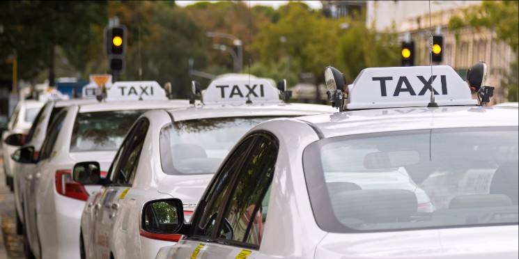 Zarattini contesta portaria da prefeitura que complica a vida de taxistas de São Paulo