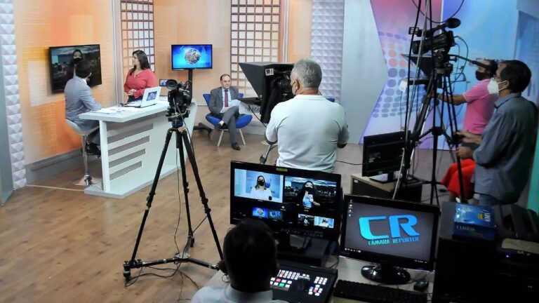 Candidatos ao Parlamento Italiano debatem na TV Câmara nesta sexta (09)