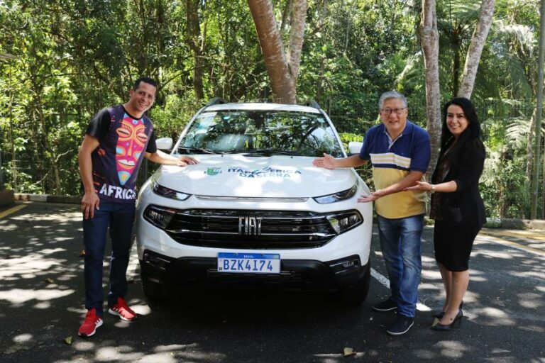 Centro de Controle de Zoonoses ganha novo veículo