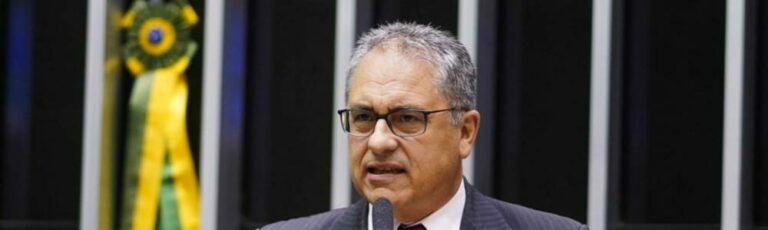 Sem perdão: Petistas repudiam proposta de bolsonarista que anistia atos terroristas