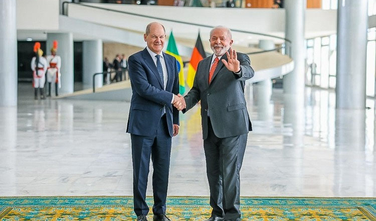 Governo Lula recebe apoio da Alemanha para defesa do meio ambiente