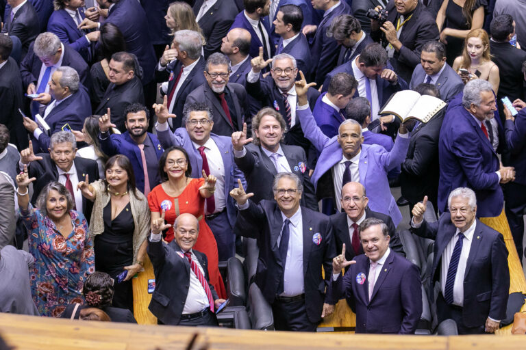 Zarattini toma posse para o 5º mandato de deputado federal