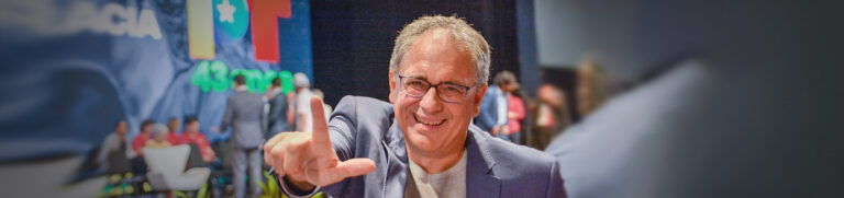 Em 100 dias de mandato, Zarattini destaca parceria com Lula na reconstrução do país