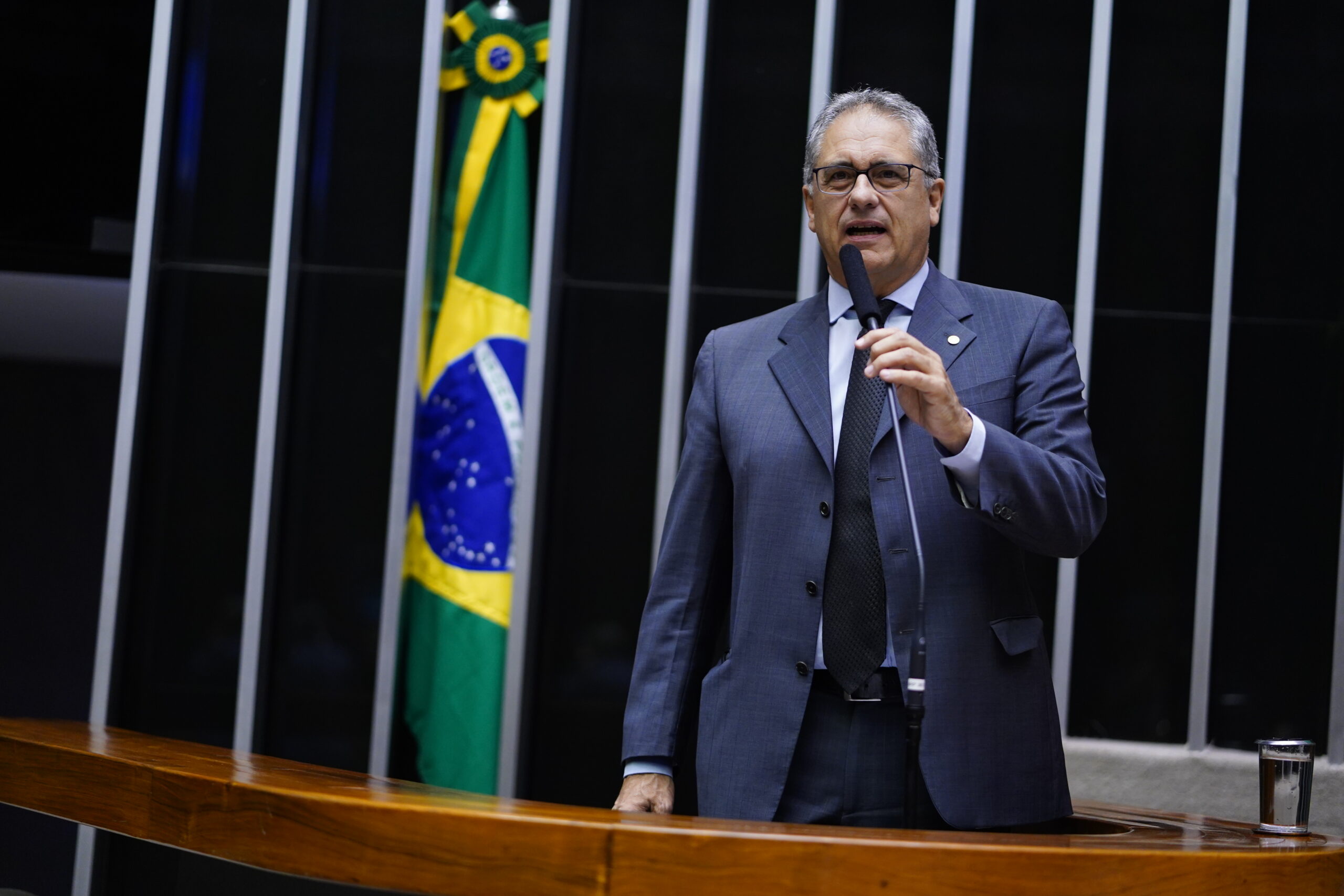 Zarattini defende aprovação de PL que deverá reduzir mortes por afogamentos no Brasil