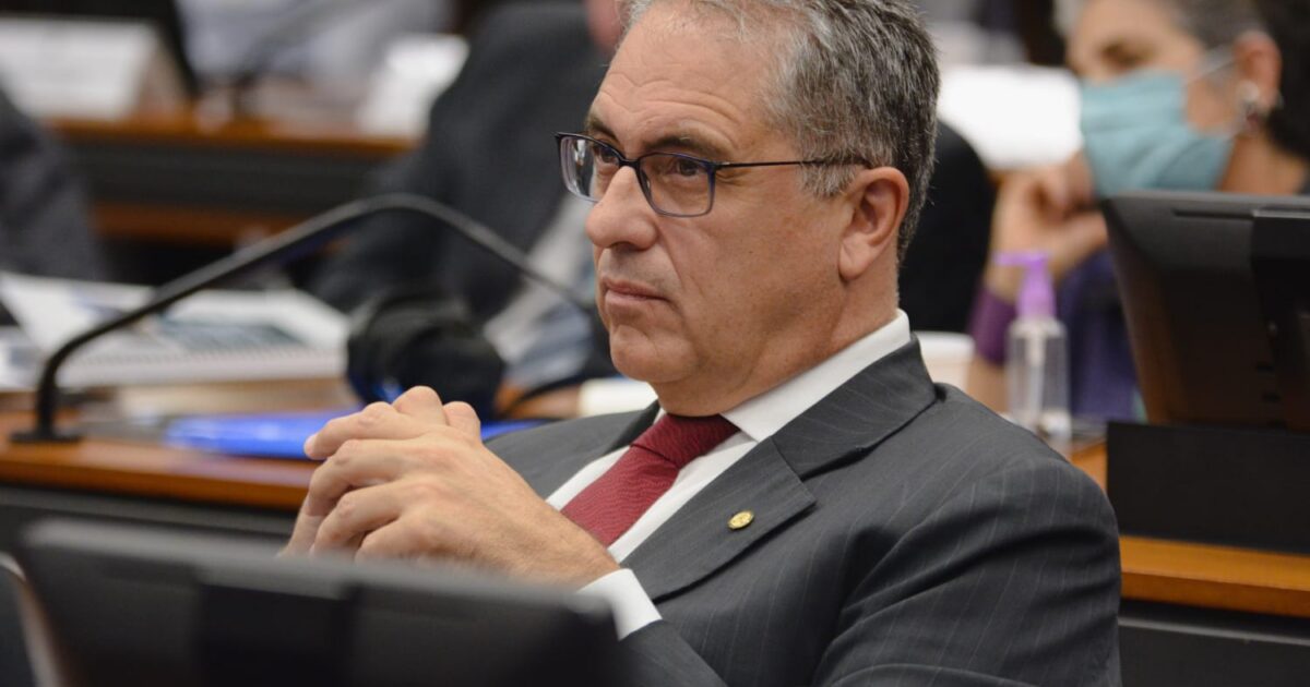 Zarattini destaca importância de fortalecimento da Avibras e apoio à indústria de defesa nacional
