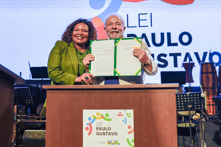 Brasil no Rumo Certo: governo Lula resgata a cultura brasileira