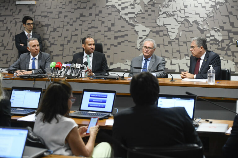 Congresso Nacional quer fiscalizar com mais rigor as operações da Abin