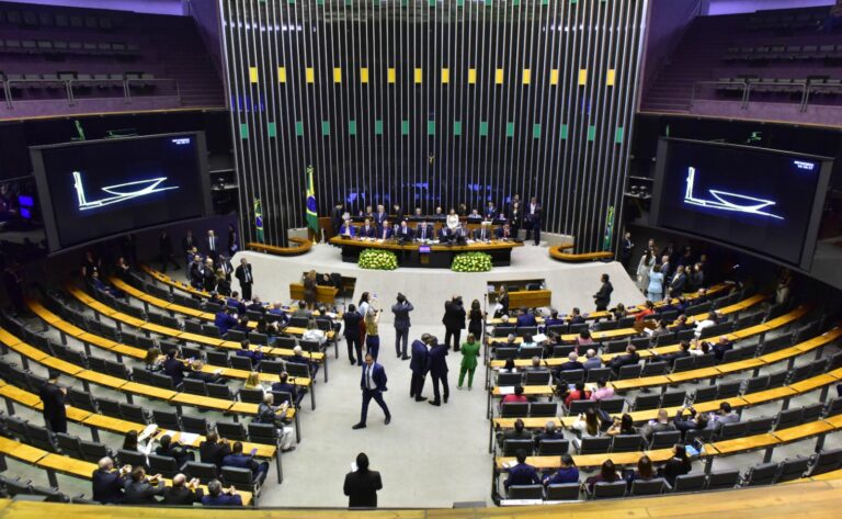 Aprovação da Reforma Tributária é um marco do Congresso, afirma Zarattini