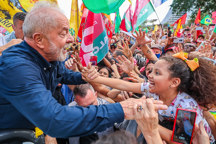 Lula é aprovado por 54% da população; governo tem 65% de ótimo/bom, diz Quaest