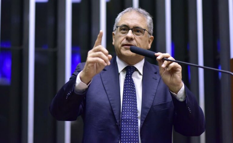 ARAPONGAGEM: Zarattini apresenta proposta de resolução para que o Congresso fiscalize com mais rigor as operações da ABIN