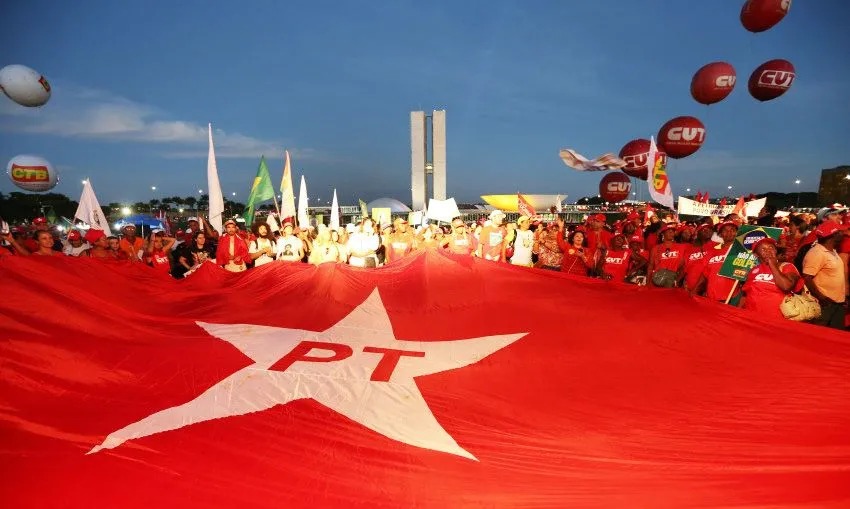 Datafolha: PT segue como partido preferido dos brasileiros