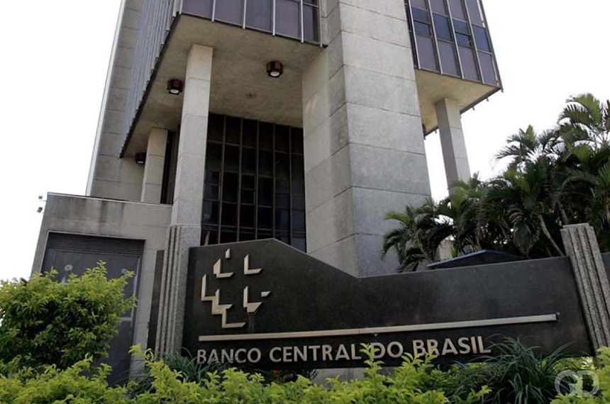 Zarattini critica posição do Banco Central em conter corte dos juros após melhora da economia