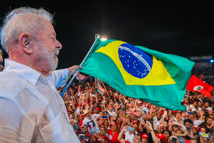Quaest: em GO, MG, PR e SP, Lula amplia aprovação para além dos votos das eleições
