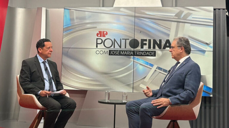 “A extrema direita enfraqueceu o debate político”, afirma Zarattini