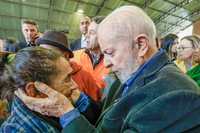Bolsonarista tenta aprovar moção de repúdio contra Lula e é derrotado na Câmara