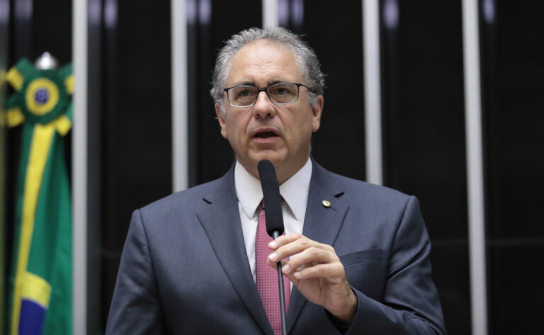 Zarattini é eleito pela 13ª vez um dos 100 parlamentares mais influentes do Congresso