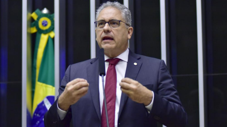 Zarattini celebra aprovação de acordo para reconhecimento de carteiras de habilitação entre Brasil e Itália