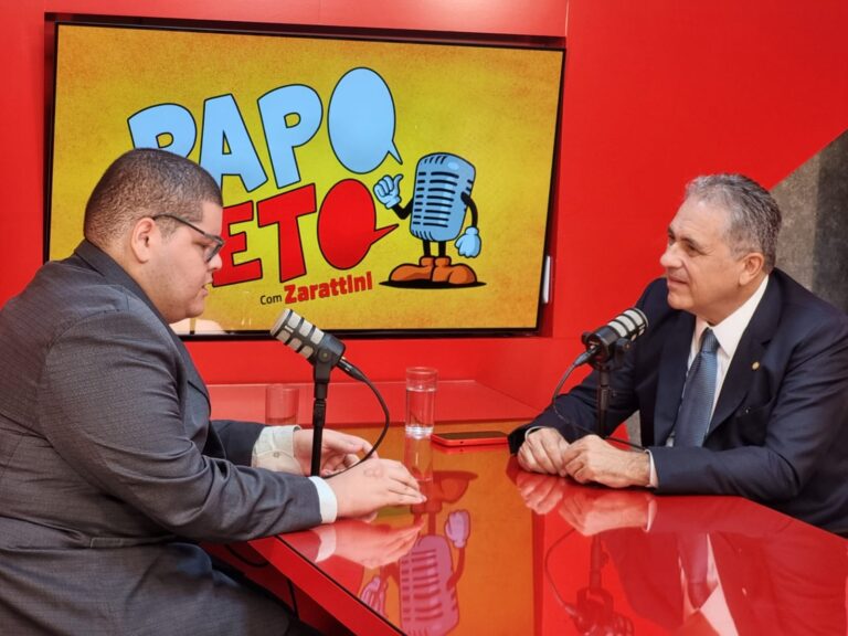Abril Azul: Zarattini fala sobre autismo e inclusão com influenciador João Pedro