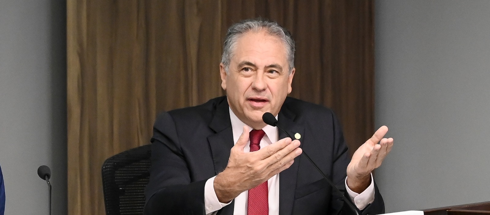 Relator do PLDO, Zarattini defende crescimento econômico e social do país