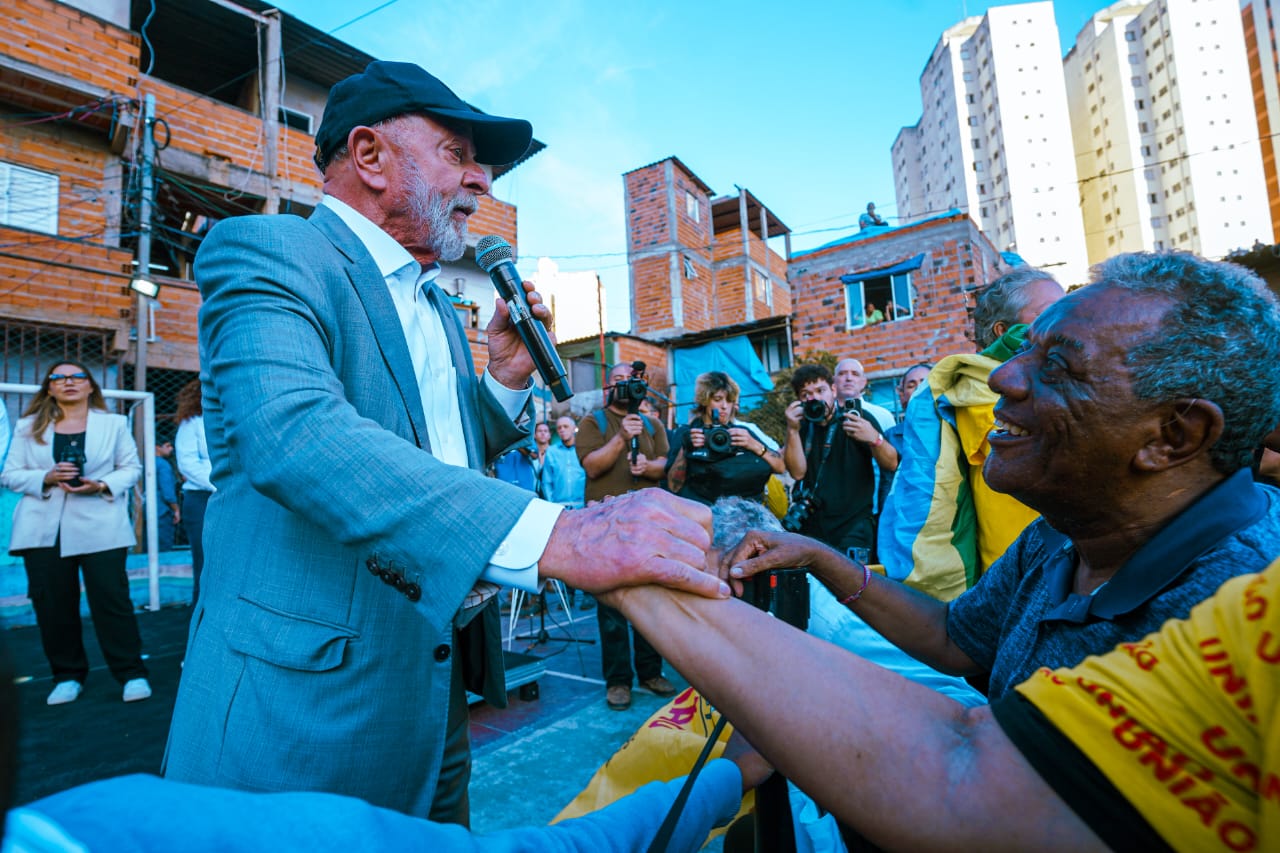 Moradores da Favela do Moinho vão receber moradias gratuitas do governo Lula