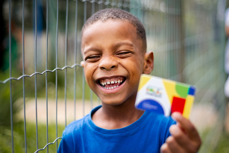 Bolsa Família: valor médio do benefício sobe para R$ 683,42 em outubro