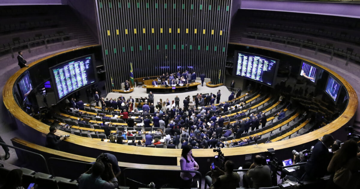 MP que disciplina tributação de aplicações e ativos virtuais vai à Câmara