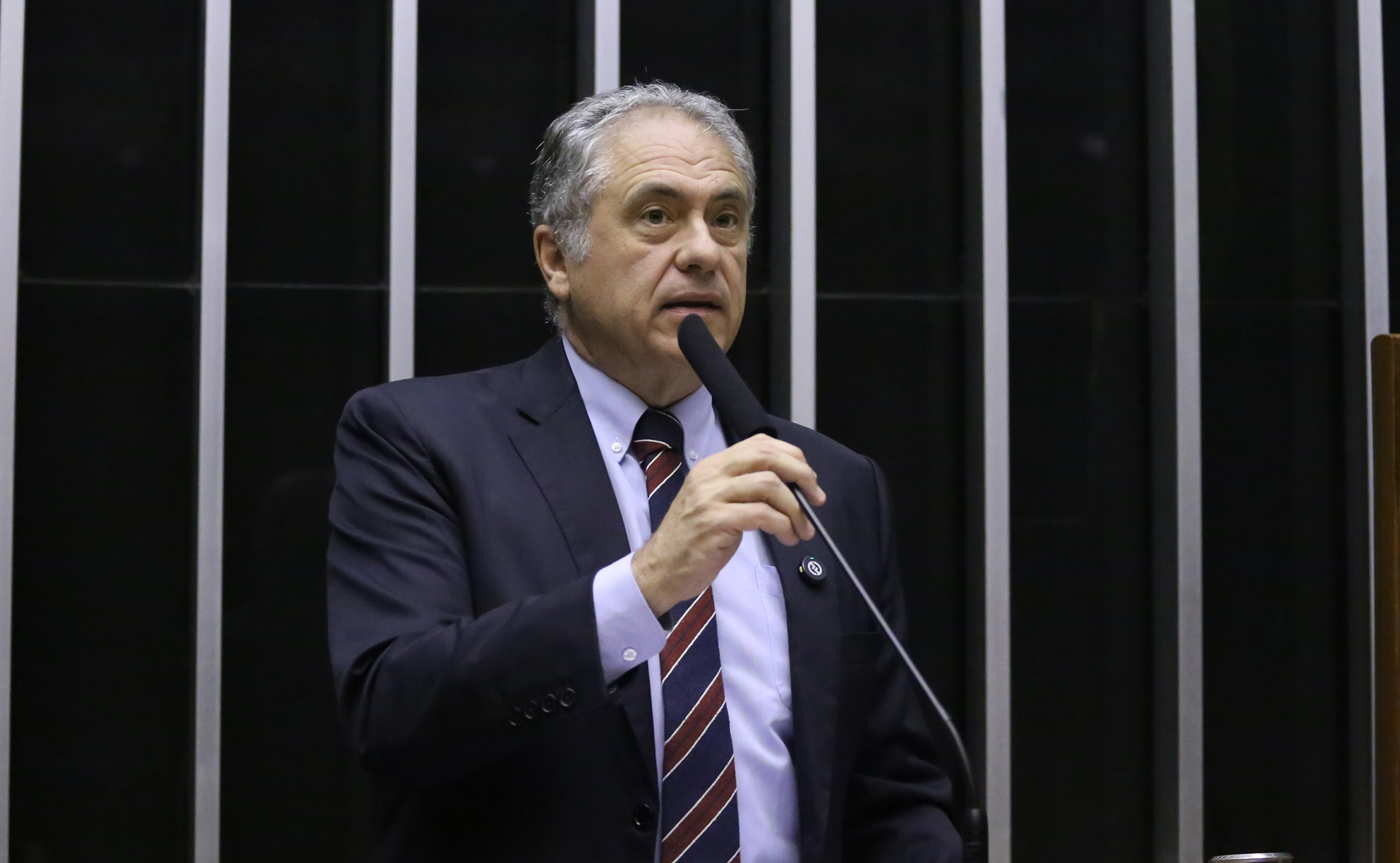 Zarattini critica relatório de Derrite e alerta para risco de enfraquecimento da Polícia Federal