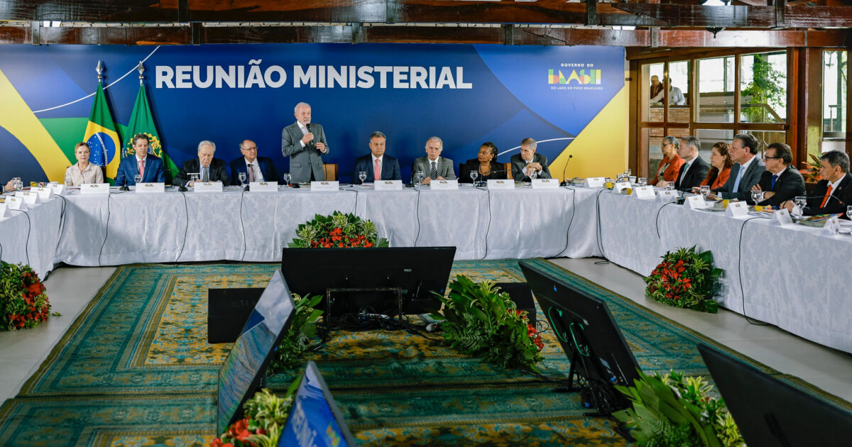 Isenção de IR, redução do desemprego, fora do Mapa da Fome: resultados do Lula 3