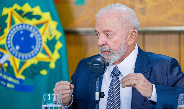 Mais duas leis sancionadas por Lula fortalecem combate à violência contra a mulher