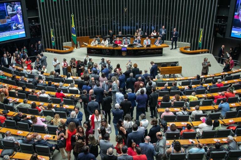 PT 46 ANOS: Zarattini destaca trajetórias de conquistas ao lado do povo brasileiro