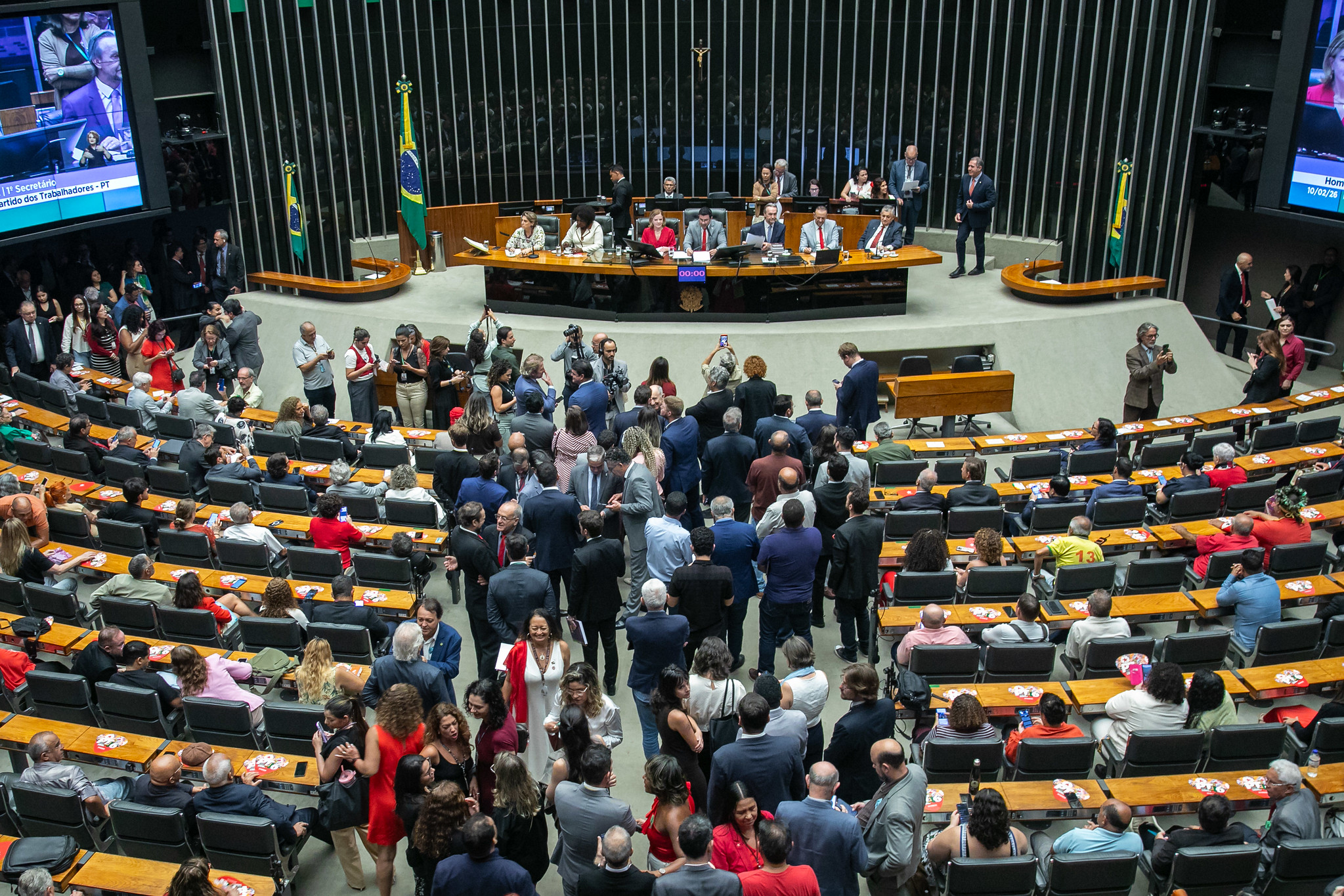 PT 46 ANOS: Zarattini destaca trajetórias de conquistas ao lado do povo brasileiro