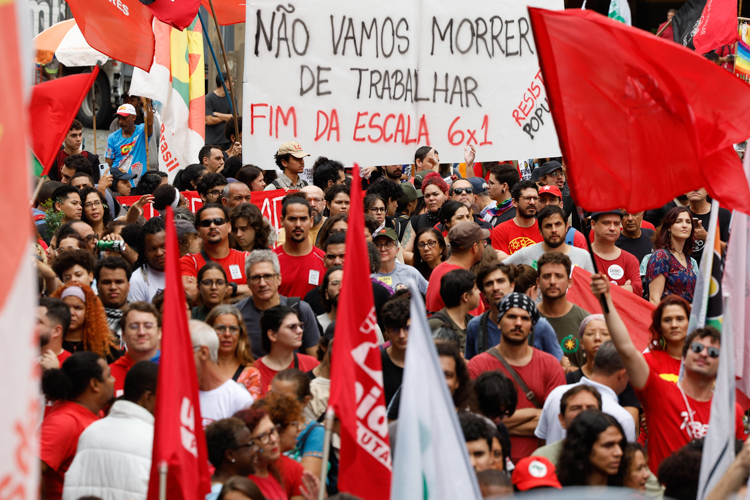 Exaustão, adoecimento mental e desigualdade: o custo social da escala 6×1