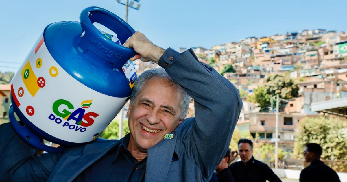 Gás do Povo, programa criado por Zarattini, é ampliado e chega a 15 milhões de famílias