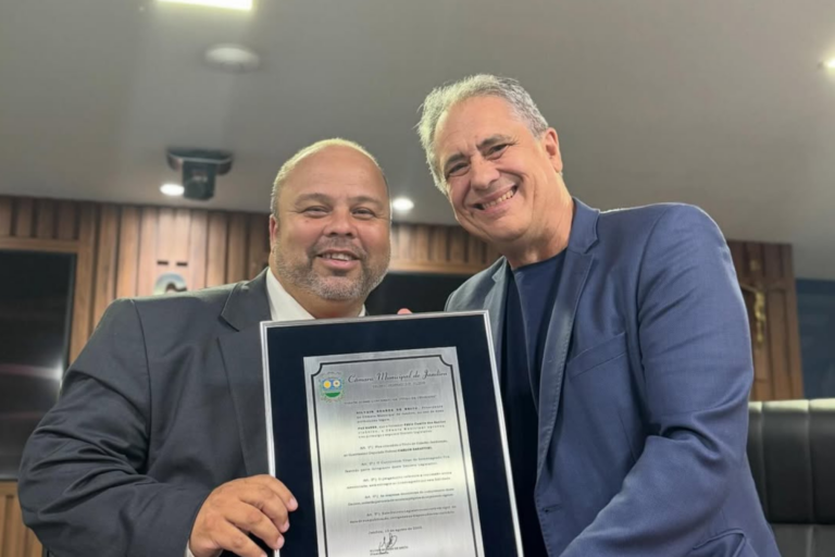 Reconhecimento: Zarattini recebe título de cidadão jandirense